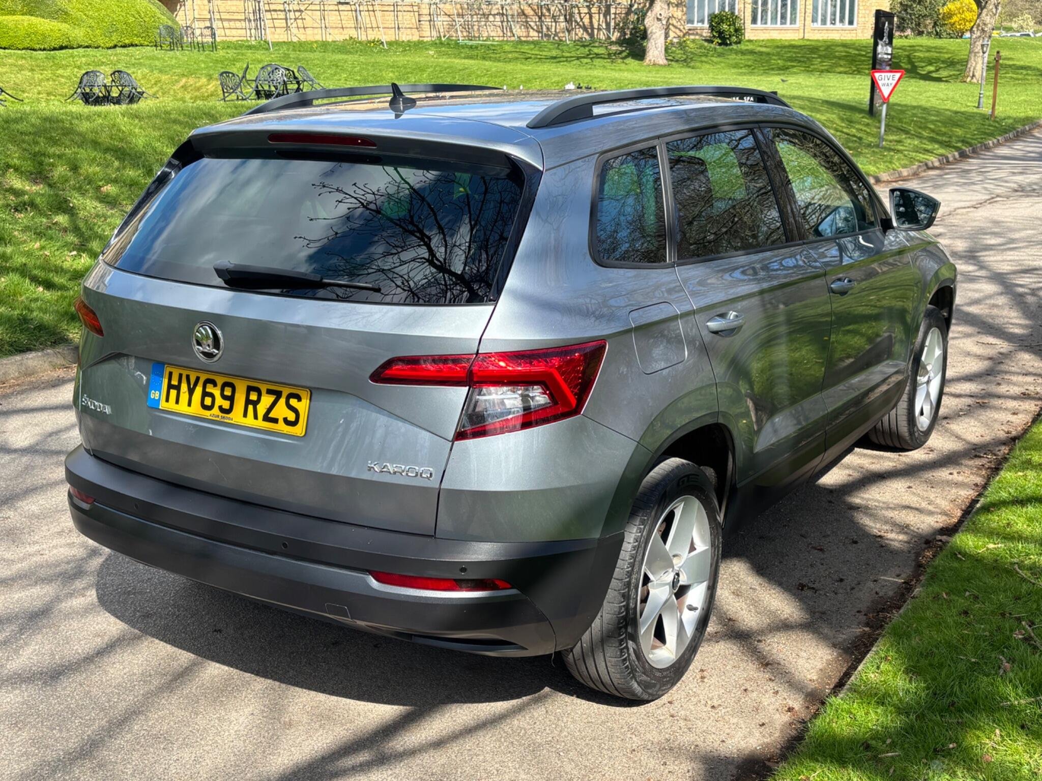SKODA KAROQ 1.6 TDI SE DSG EURO 6 S S 5DR 7,849 MAKE SKODA...